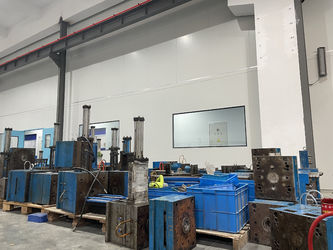 จีน NINGBO XINYAN PACKAGING CO.,LTD