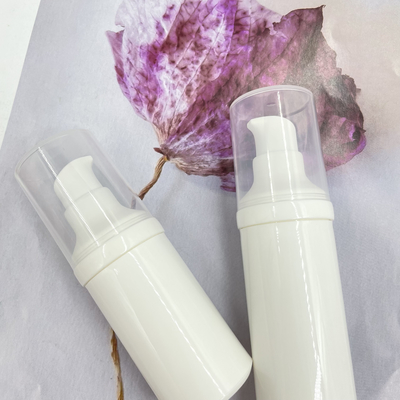 UV Proof 20ml 25ml PP Lotion Snap บนขวดปั๊มสุญญากาศสีที่กำหนดเอง