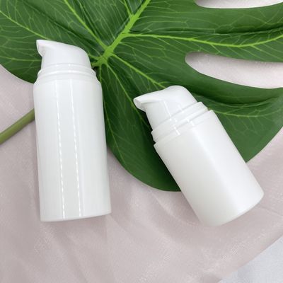Snap On บรรจุภัณฑ์ปั๊มสุญญากาศ 15ml PP ขวดบำรุงผิวเป็นมิตรกับสิ่งแวดล้อม